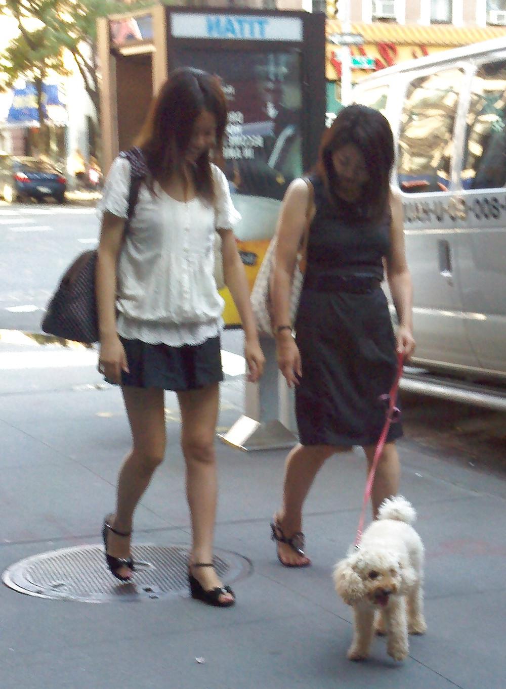 5P New York Bus Girls 2