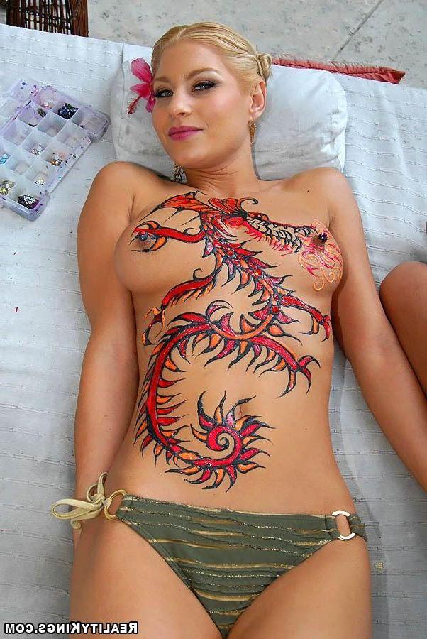 20P Pictures of Nikki enjoying a hot time with Devi Emmerson