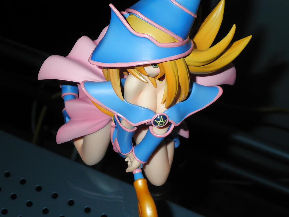 20P Figure bukkake 7 (dark magician girl)