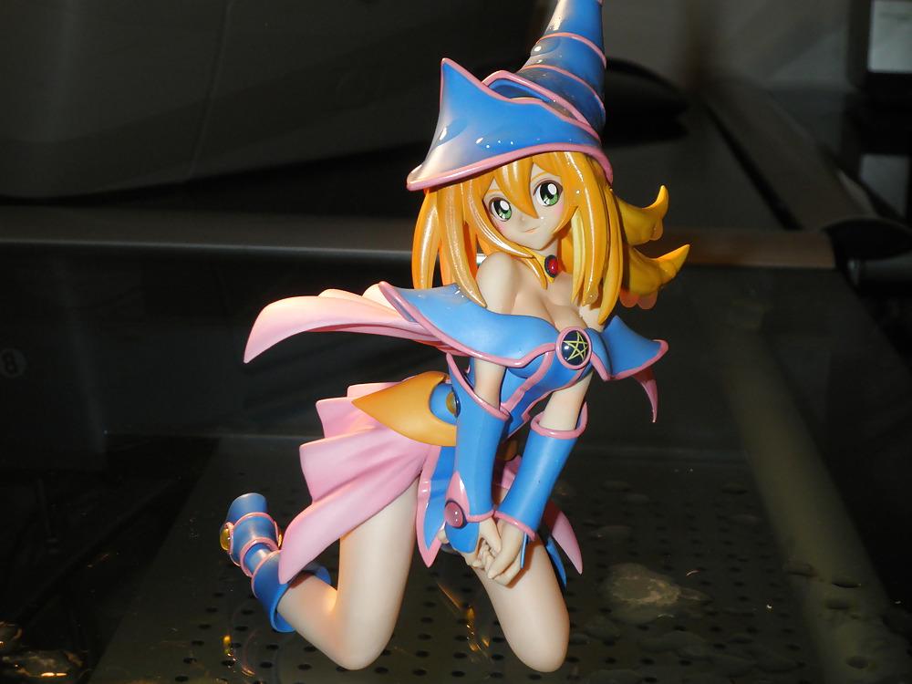 20P Figure bukkake 7 (dark magician girl)