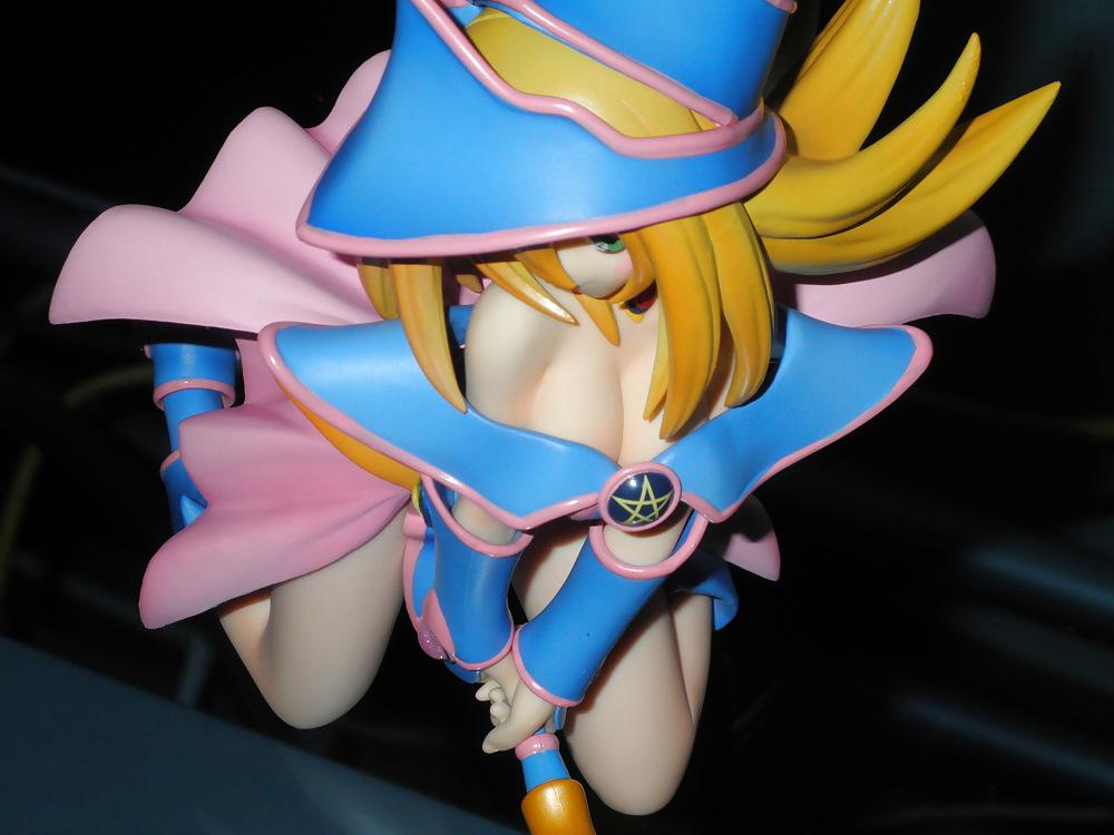 20P Figure bukkake 7 (dark magician girl)