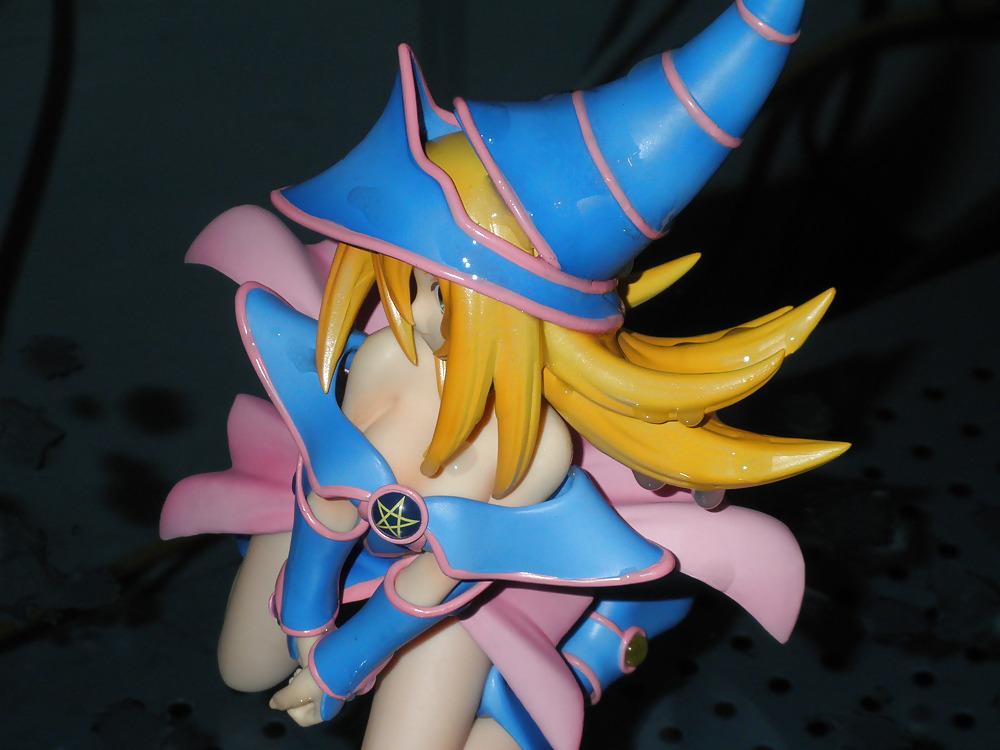 20P Figure bukkake 7 (dark magician girl)