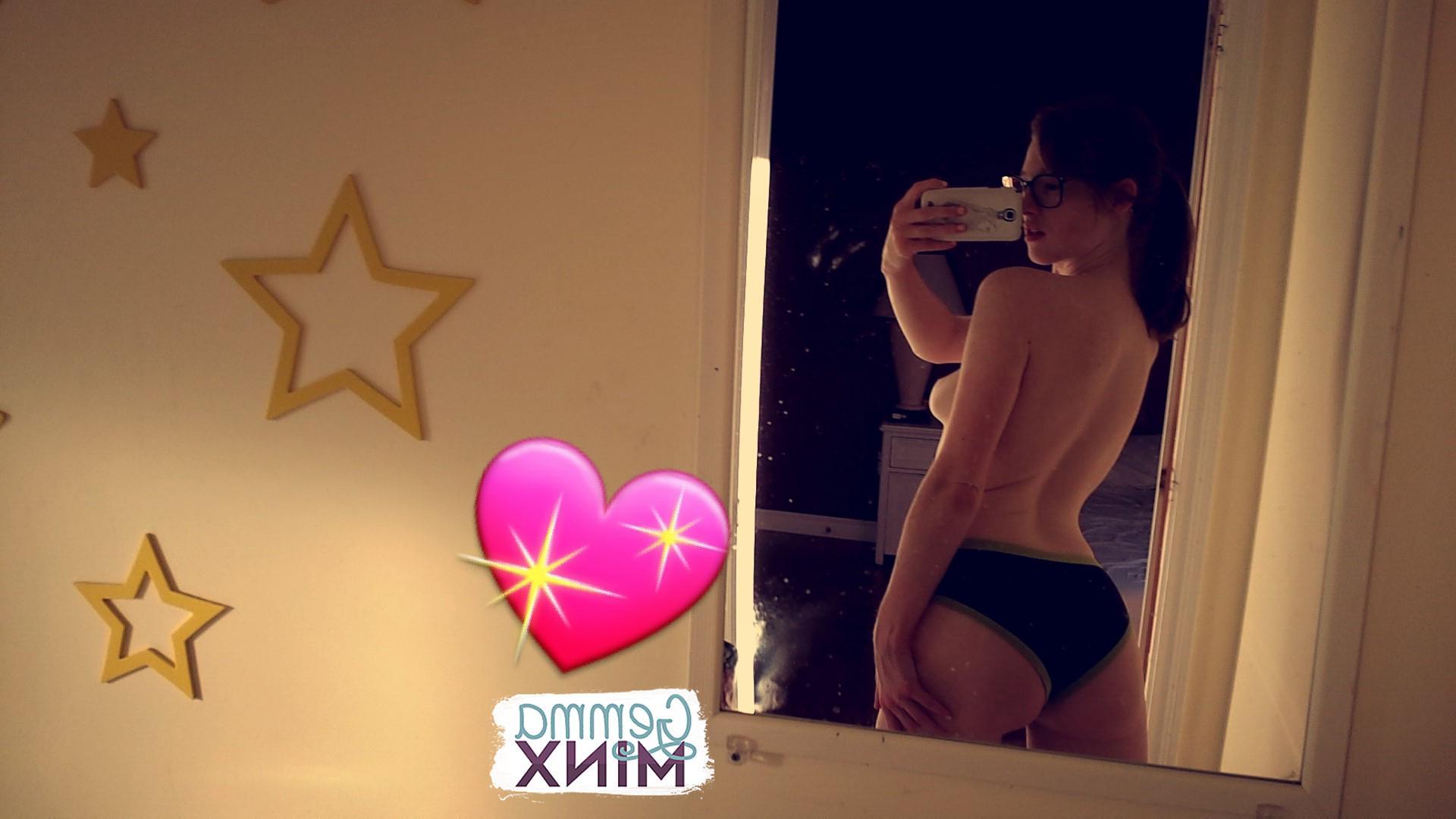 15P Hot teen Gemma Minx takes selfies with her phone