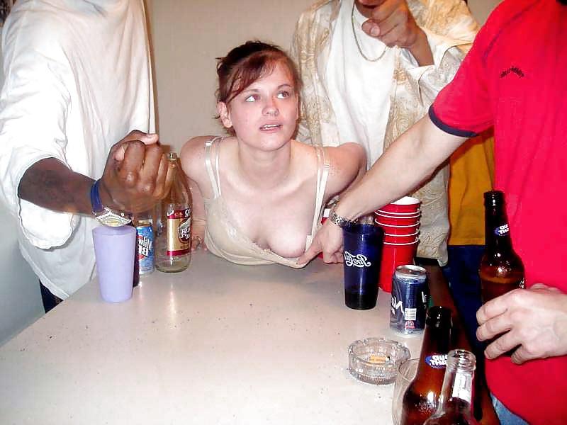 16P Party Time  3