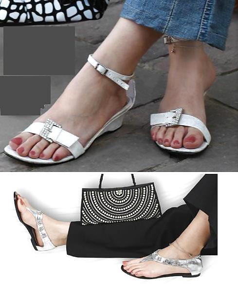 25P Desi Feets