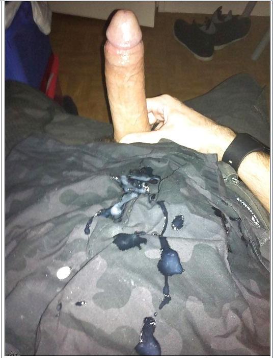 25P Hot Cumshoots !