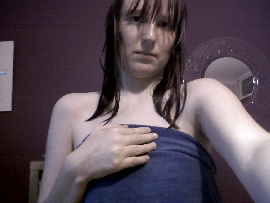25P Sexy 20 year old girl
