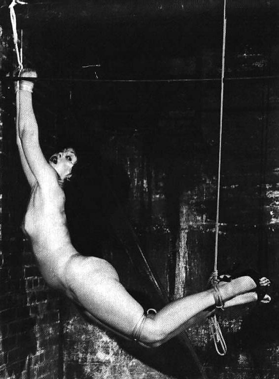 25P CLASSIC BDSM SLUTS