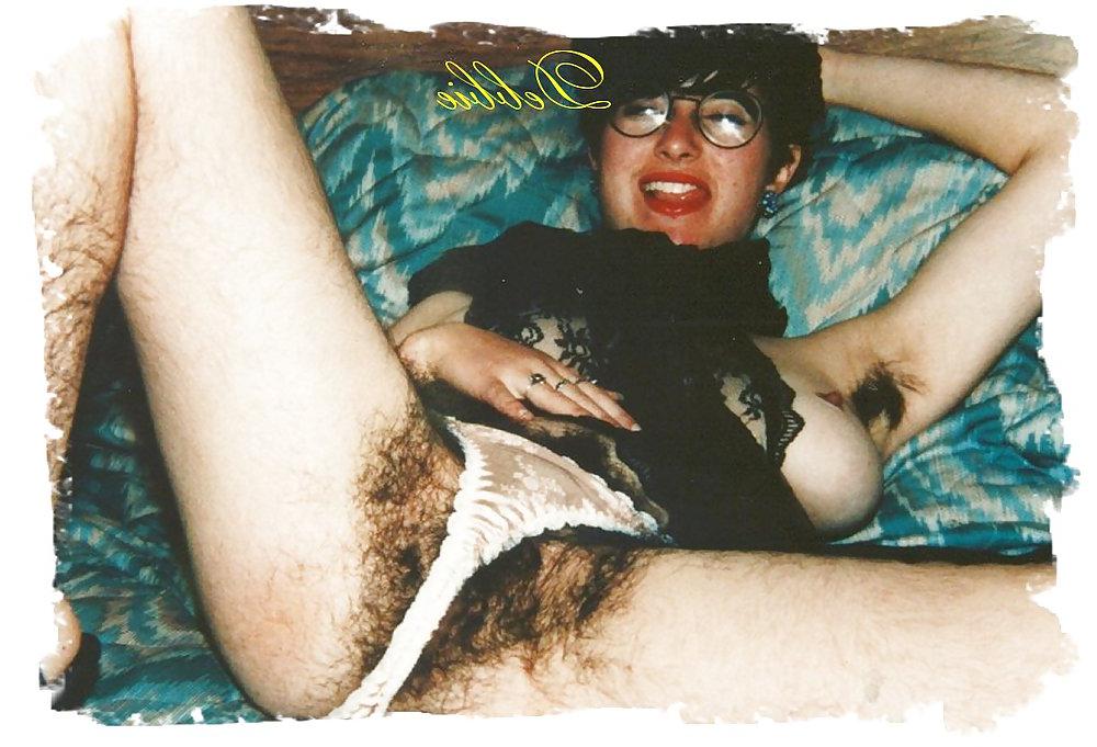 25P Hairy Pussy