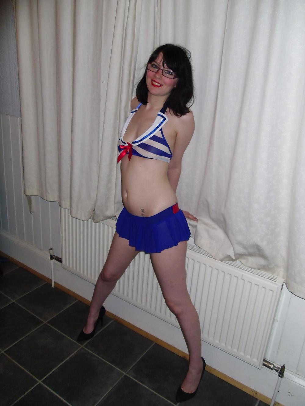 14P Jessica lo sailor girl