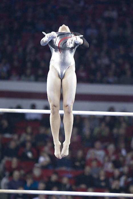 8P Georgia college gymnast
