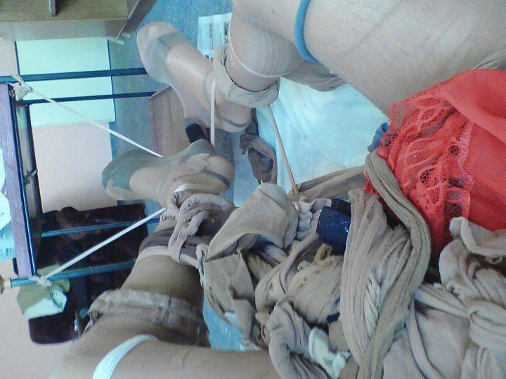 9P NYLON PANTYHOSE ENCASEMENT