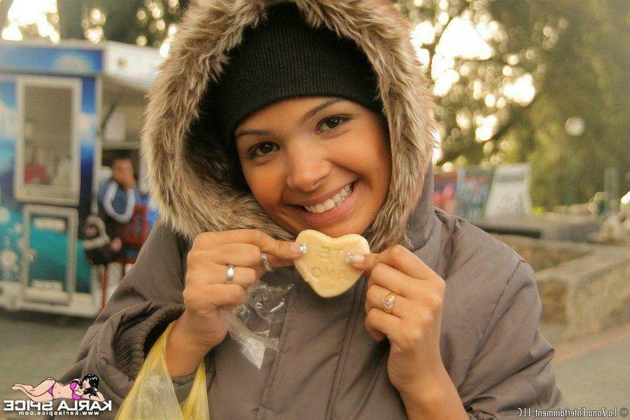 15P Pictures of teen hottie Karla Spice teasing in her winter coat