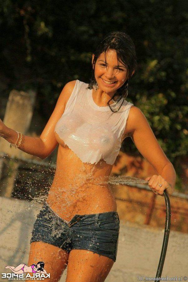 15P Pictures of teen star Karla Spice getting extremely wet for you