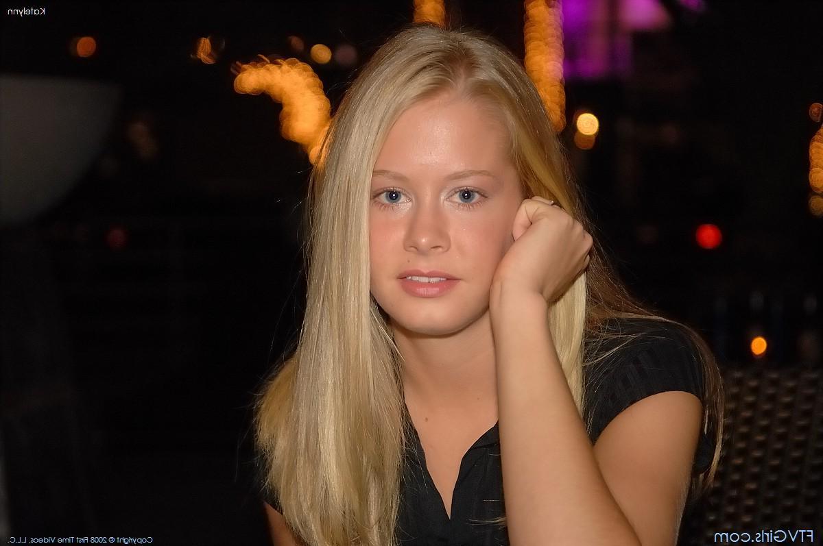20P Pictures of a horny blonde teen playing with her pussy