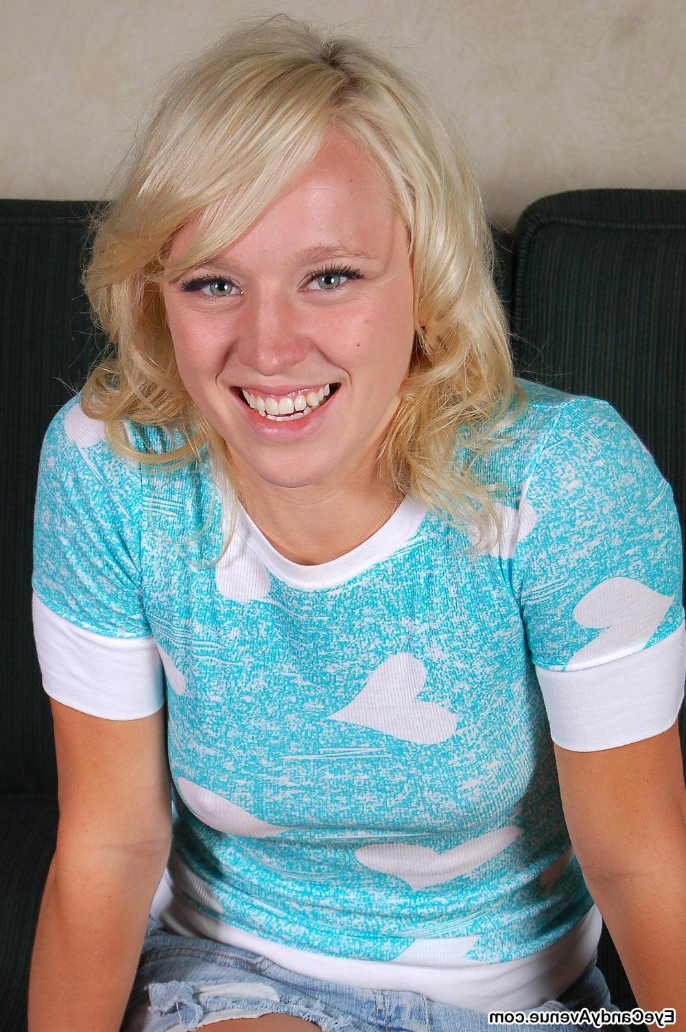 16P Blonde coed Kayla is sexy hiking up her short denim skirt