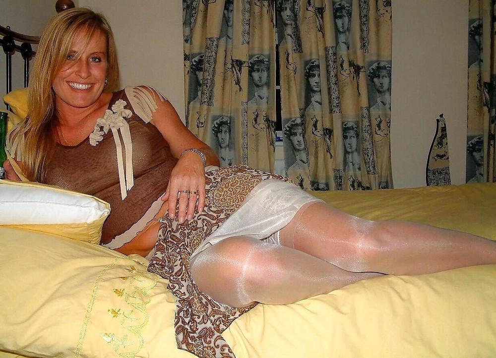 25P MILFs I'm wanking too right now