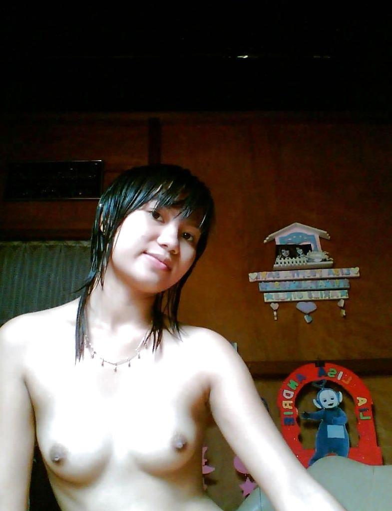 25P Indo Random Selca
