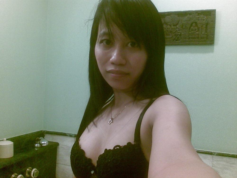 25P Indo Random Selca