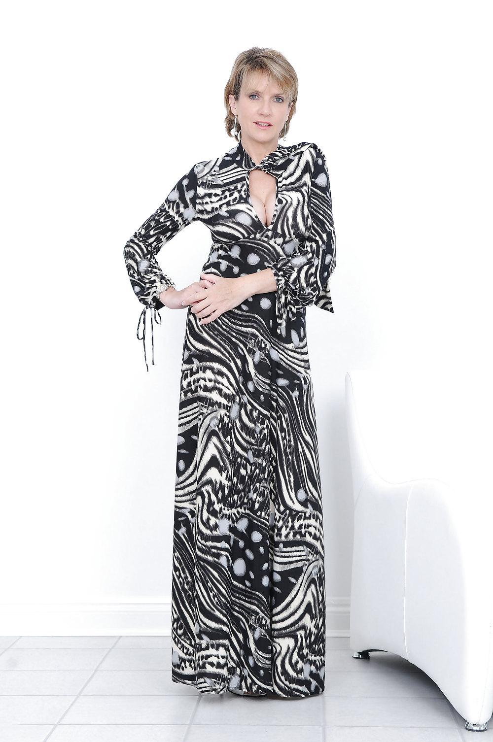25P Golf Club Dinner Dress