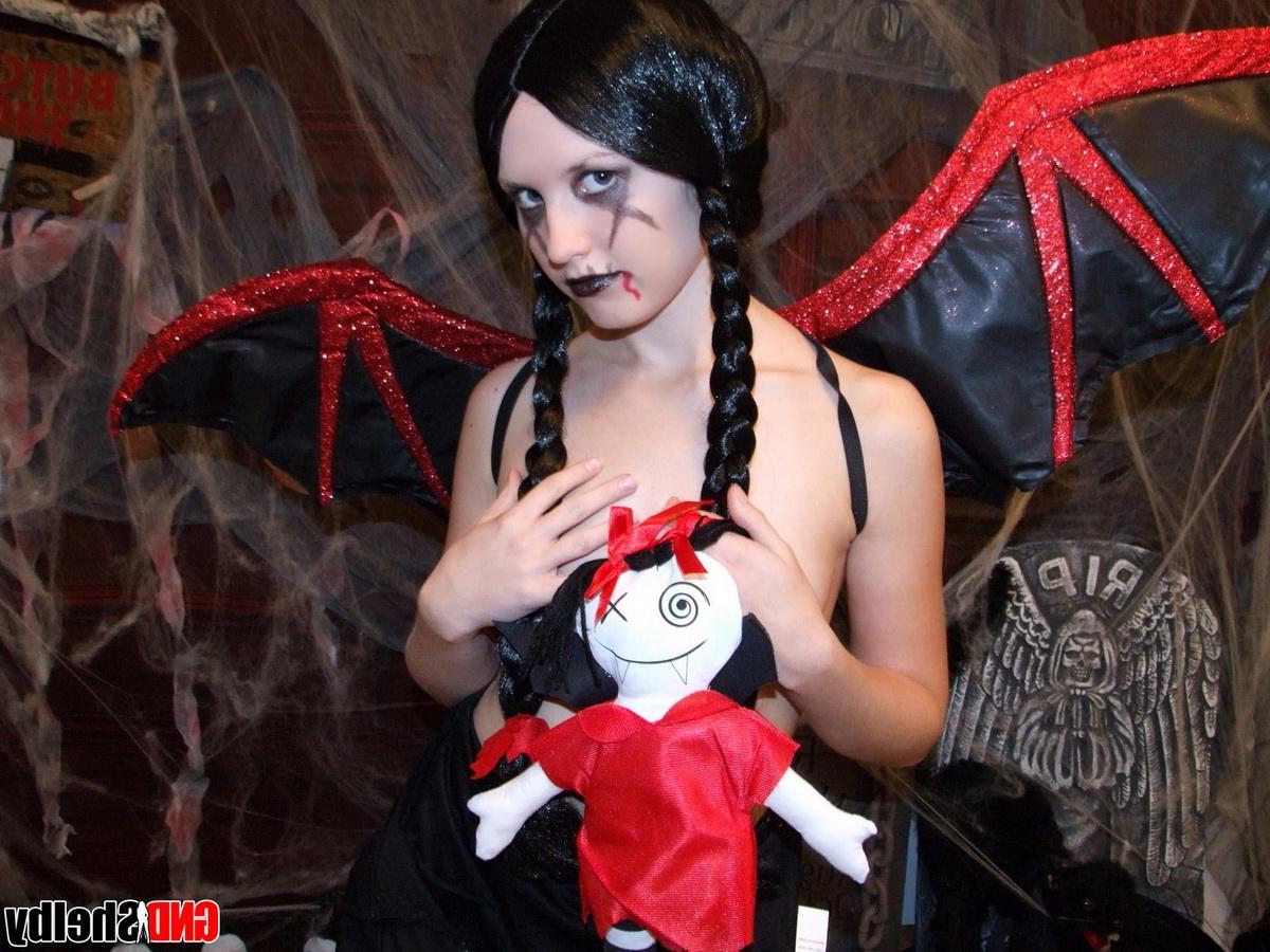 12P Slutty teen Shelby teases in her sexy halloween costume