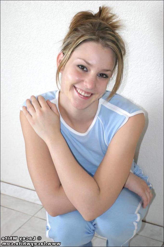 20P Pictures of teen star Lacey White getting naked for you