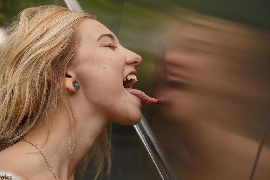 8P Blonde coed Lily Ivy gets naughty in public