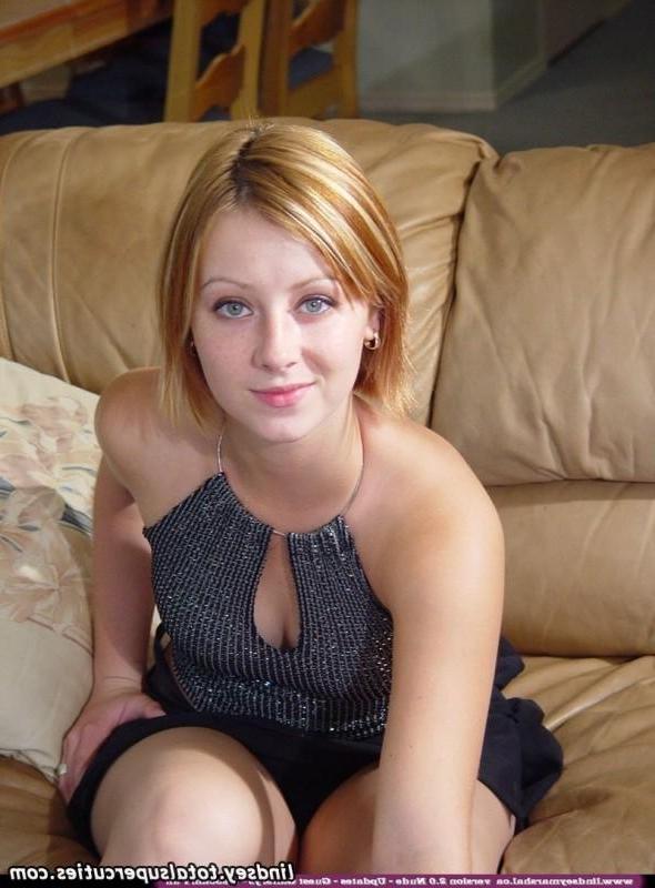 15P Lindsey Marshal in clubwear getting undressed