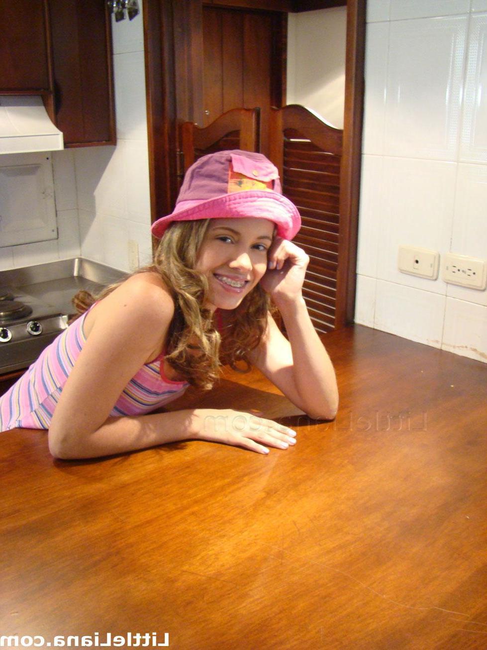 12P Pictures of teen Little Liana showing you her tits