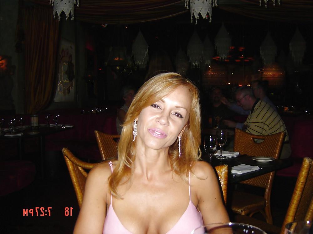 16P Sexy Latina MILF 2