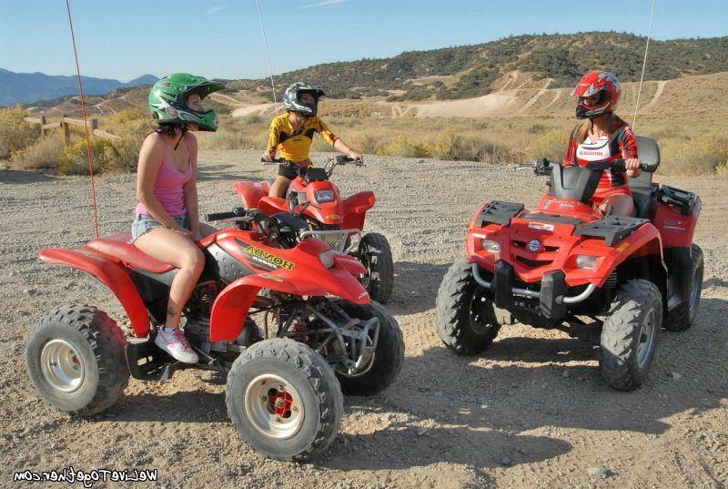 20P Pictures of Nikki, Marlie and Vanessa going at it like wild