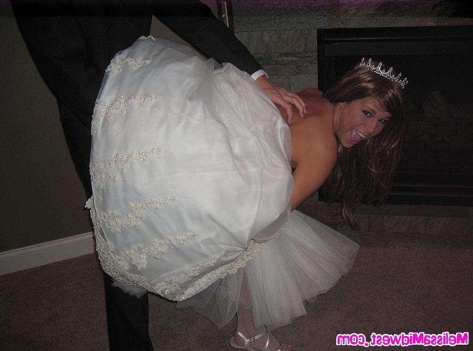 18P Pictures of teen bride Melissa Midwest sucking cock on her wedding day
