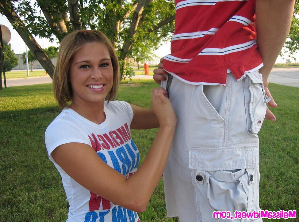 20P Pictures of teen girl Melissa Midwest getting fucked on July 4th