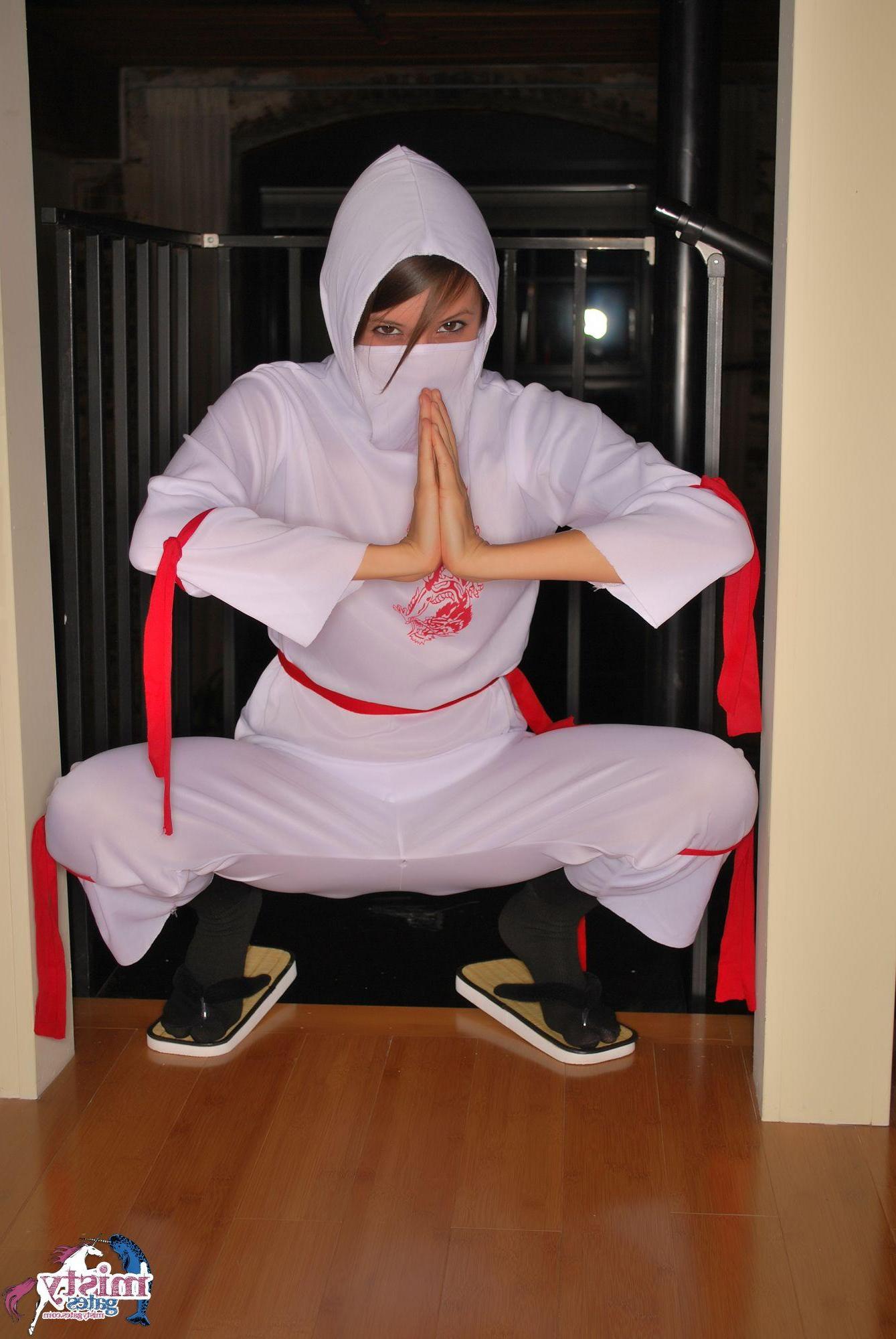 20P Pictures of Misty Gates dressed as a hot white ninja