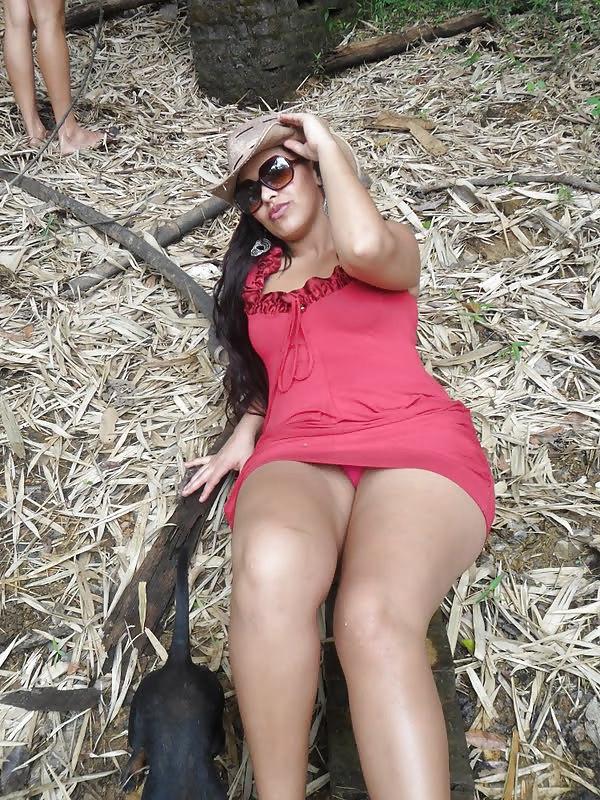 25P Morena gostosa e safada - Brunette hot