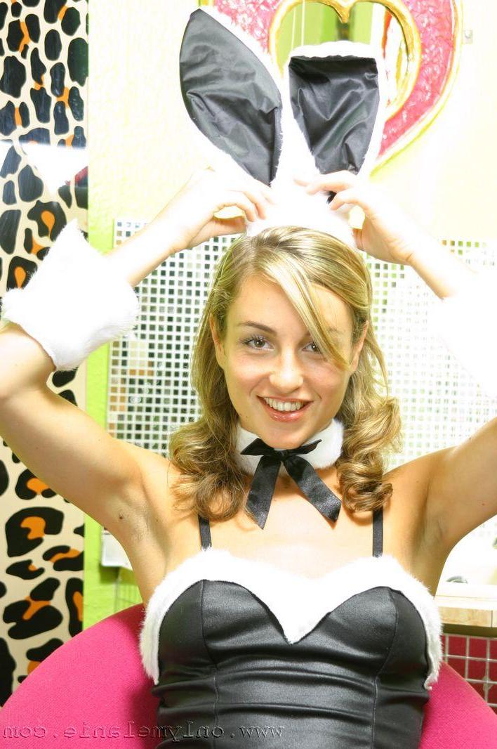 20P Pictures of teen Only Melanie being your personal fuck bunny
