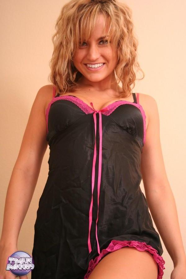 17P Corrina looking hot in her lingerie