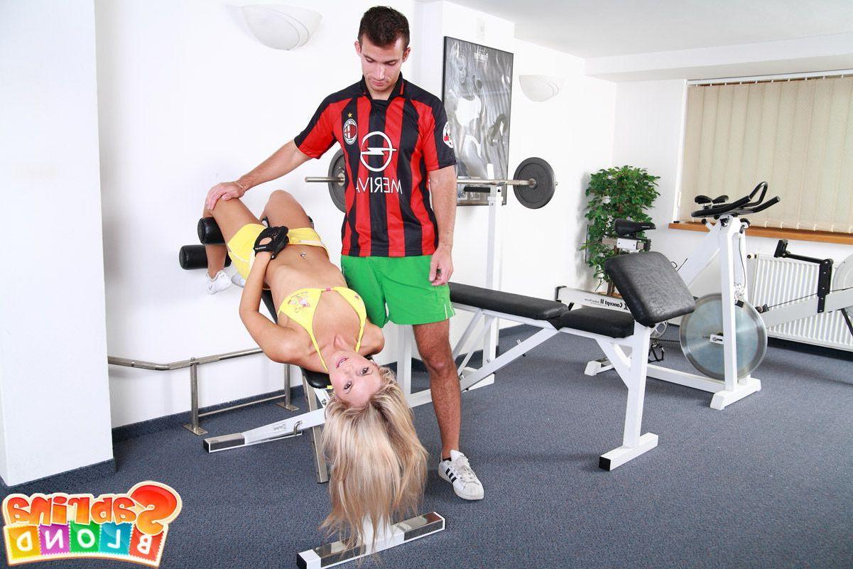 15P Pictures of teen Sabrina Blond getting fucked in the gym
