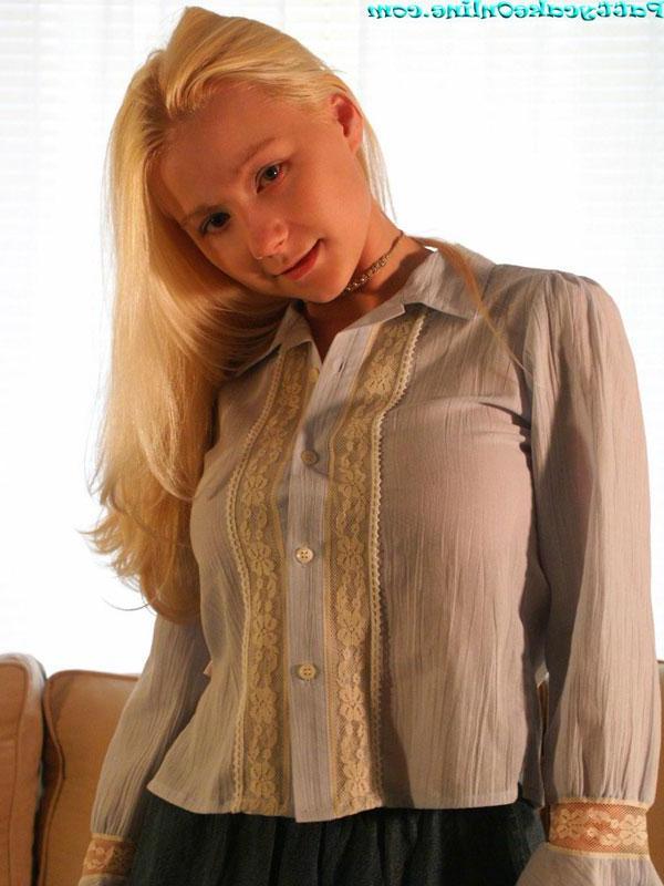 16P Pictures of blonde teen Pattycake giving you a striptease on the couch