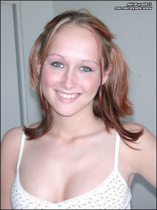 18P Pics of Stacy Bride waiting for you in bed