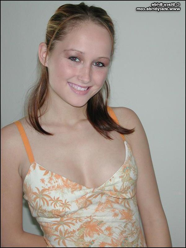 20P Pictures of Stacy Bride all naked