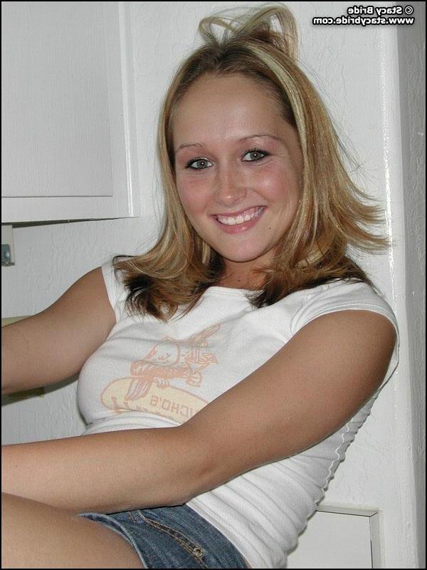 20P Pictures of a blond college coed getting naked