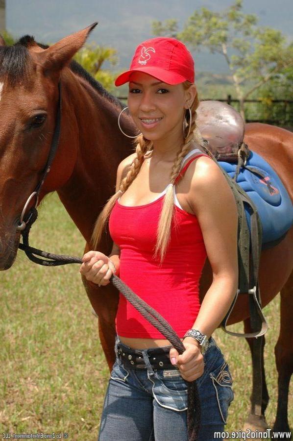 15P Pictures of teen Tania Spice playing with her wet pussy