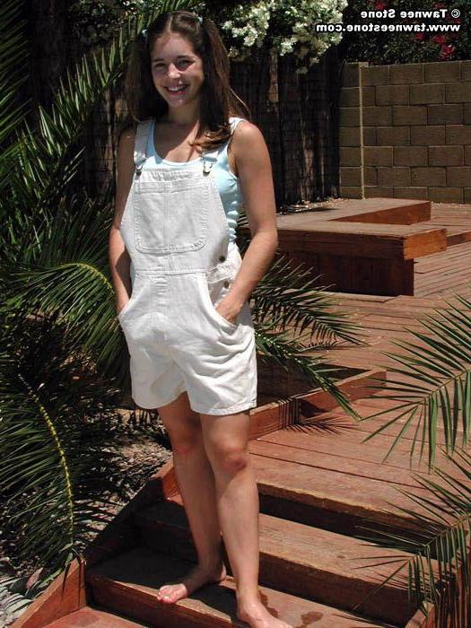 20P Pics of Tawnee Stone getting wet for you