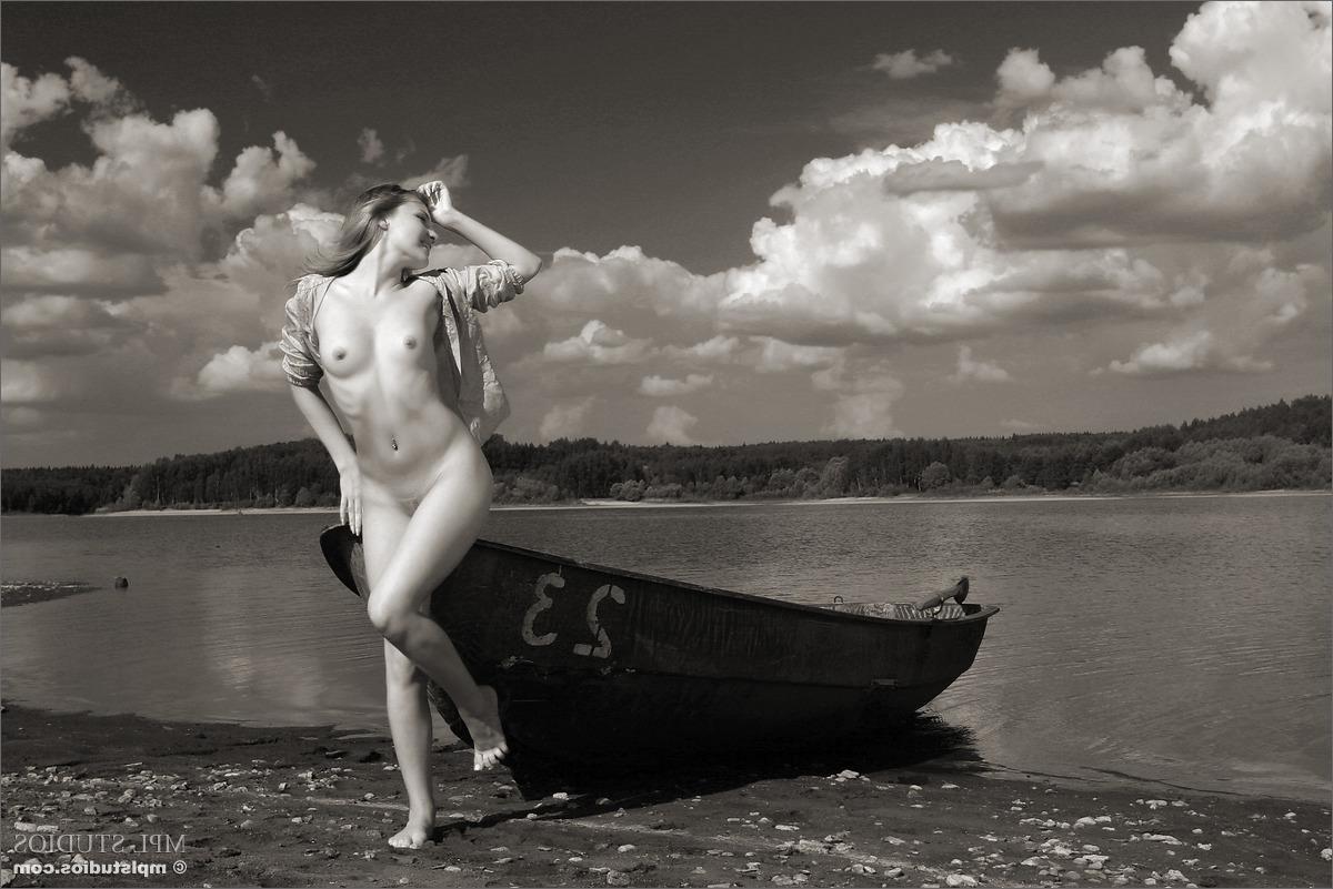 12P MPL Studios Presents in "Obsession Black and White Series"