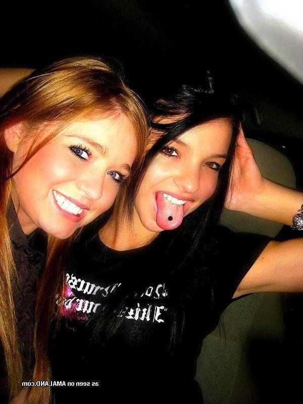 15P Pictures of horny lesbians getting wild