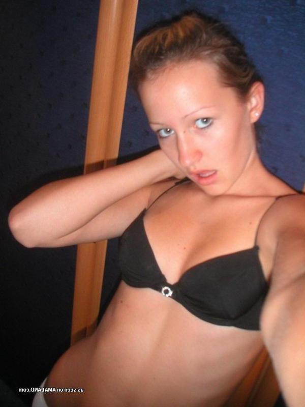 14P Collection of a nerdy teen chick camwhoring in her underwear