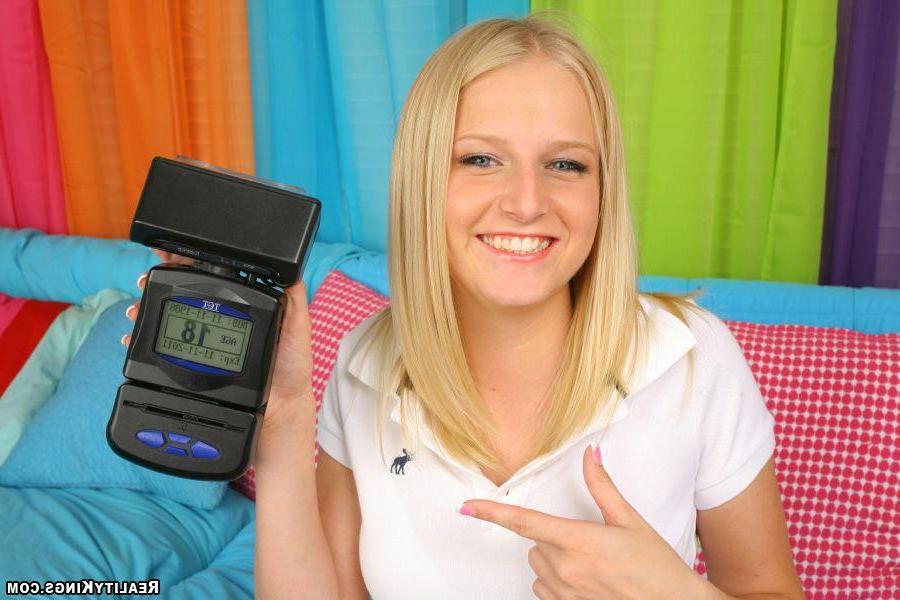 19P Pictures of a hot blond teen on a cock