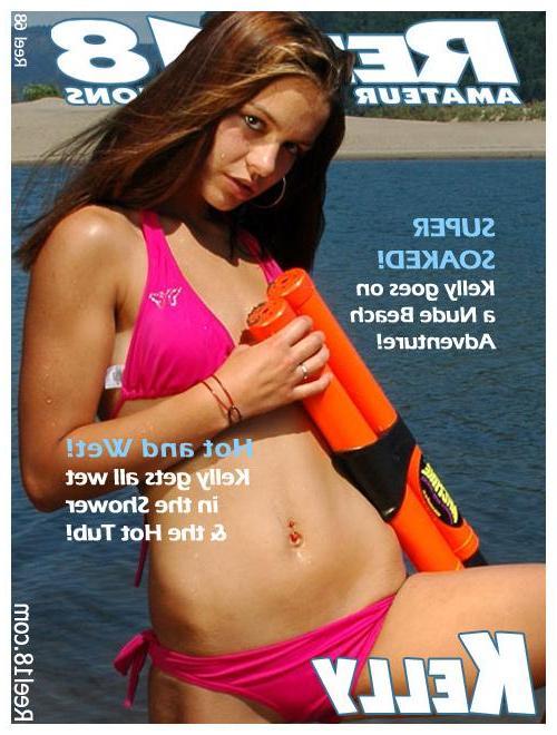 19P Pictures of a coed losing her bikini on the beach