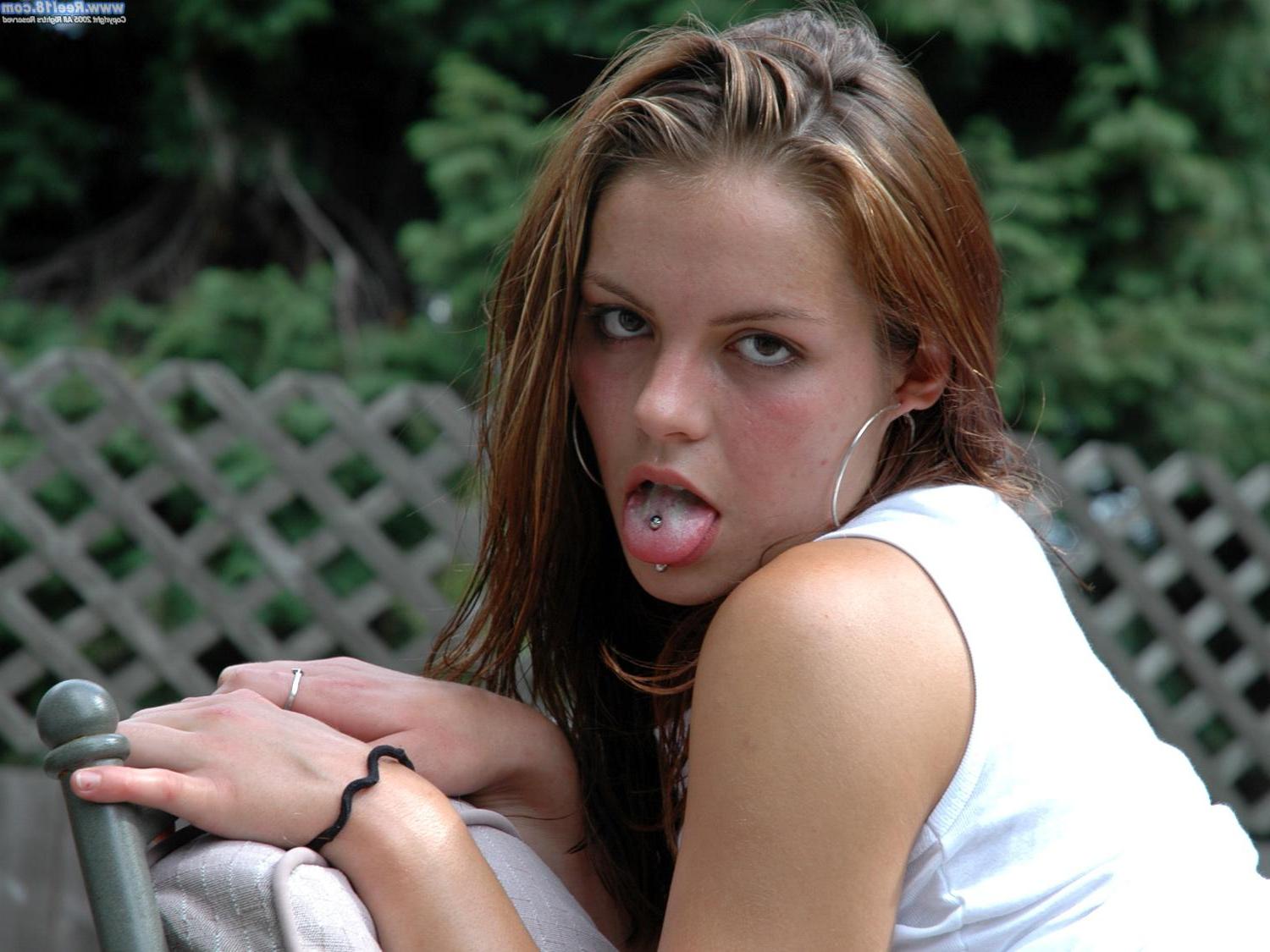 16P Pictures of a college coed rubbing her panties